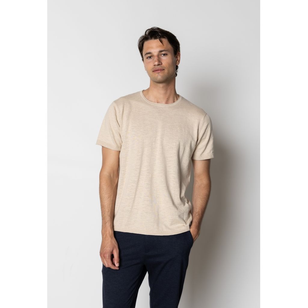 Clean Cut Copenhagen thomas knitted t-shirt off white