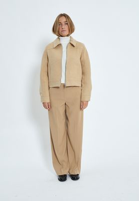 Minus rue short jacket off white