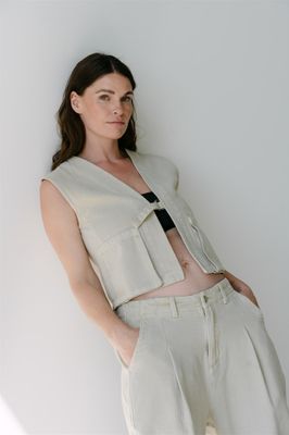 Aimee the Label short waistcoat beige