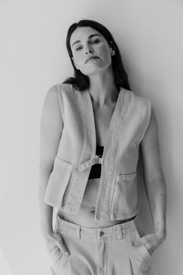 Aimee the Label short waistcoat beige
