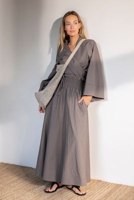 Ruby Tuesday Ielies kimono sleeve wrap top zand