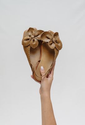 Allan K Antwerp woven sandal camel
