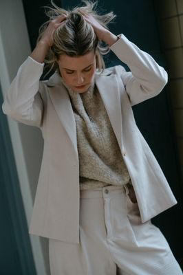 Aimee the Label rioW6 ribcord blazer off white