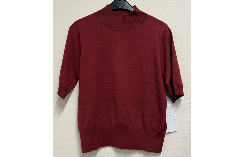 Another Woman turtle top rood