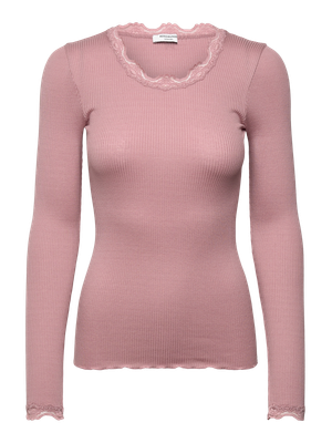 Rosemunde Copenhagen babette silk ls lace t-shirt roze Rosemunde Copenhagen babette silk ls lace t-shirt roze