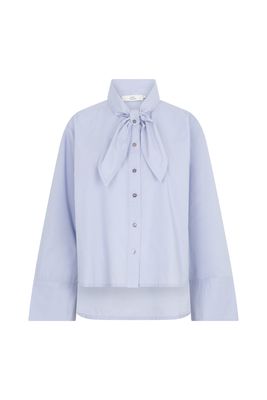 Ruby Tuesday karmel polplin shirt with bow blauw