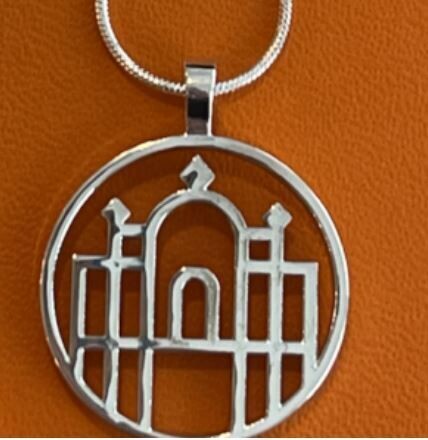 Smith Grecourt Gates Necklace – Sterling