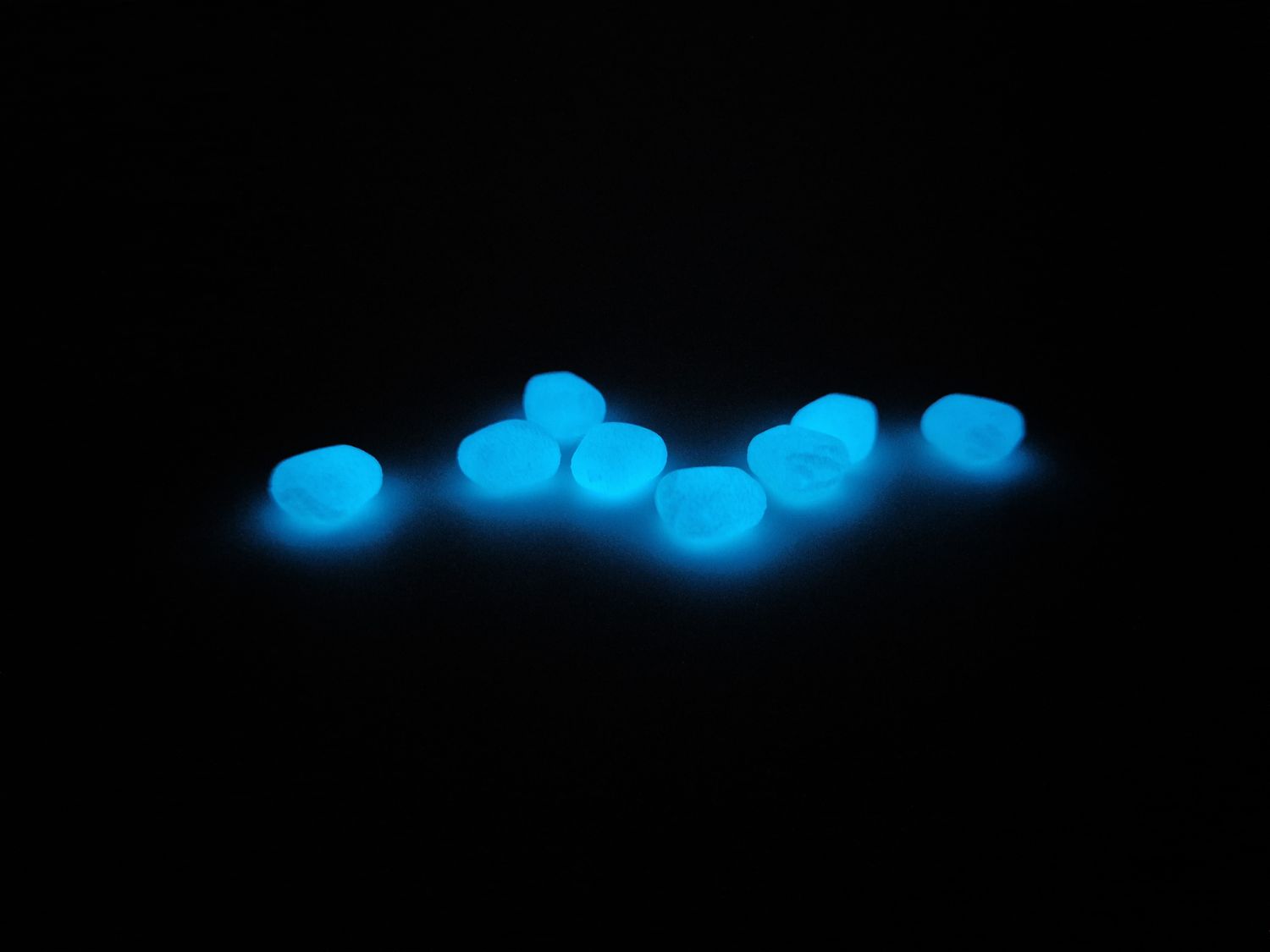 NEON BLUE MAIS - POP UP