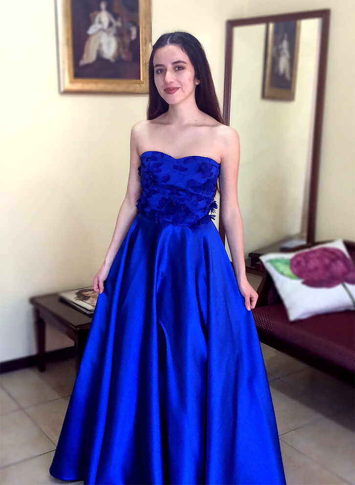 Vestido de quince años azul