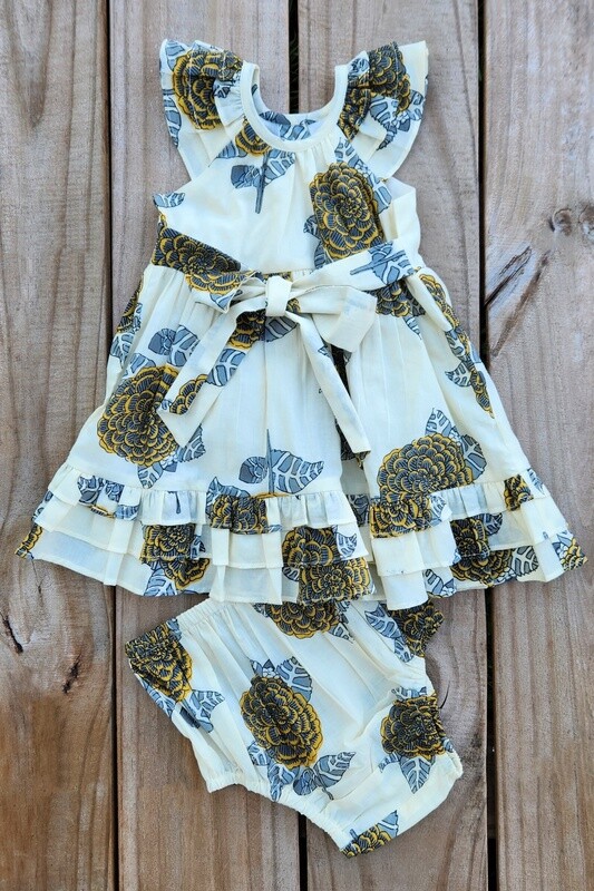 girl&#39;s mustard&amp;grey dress and bloomer set