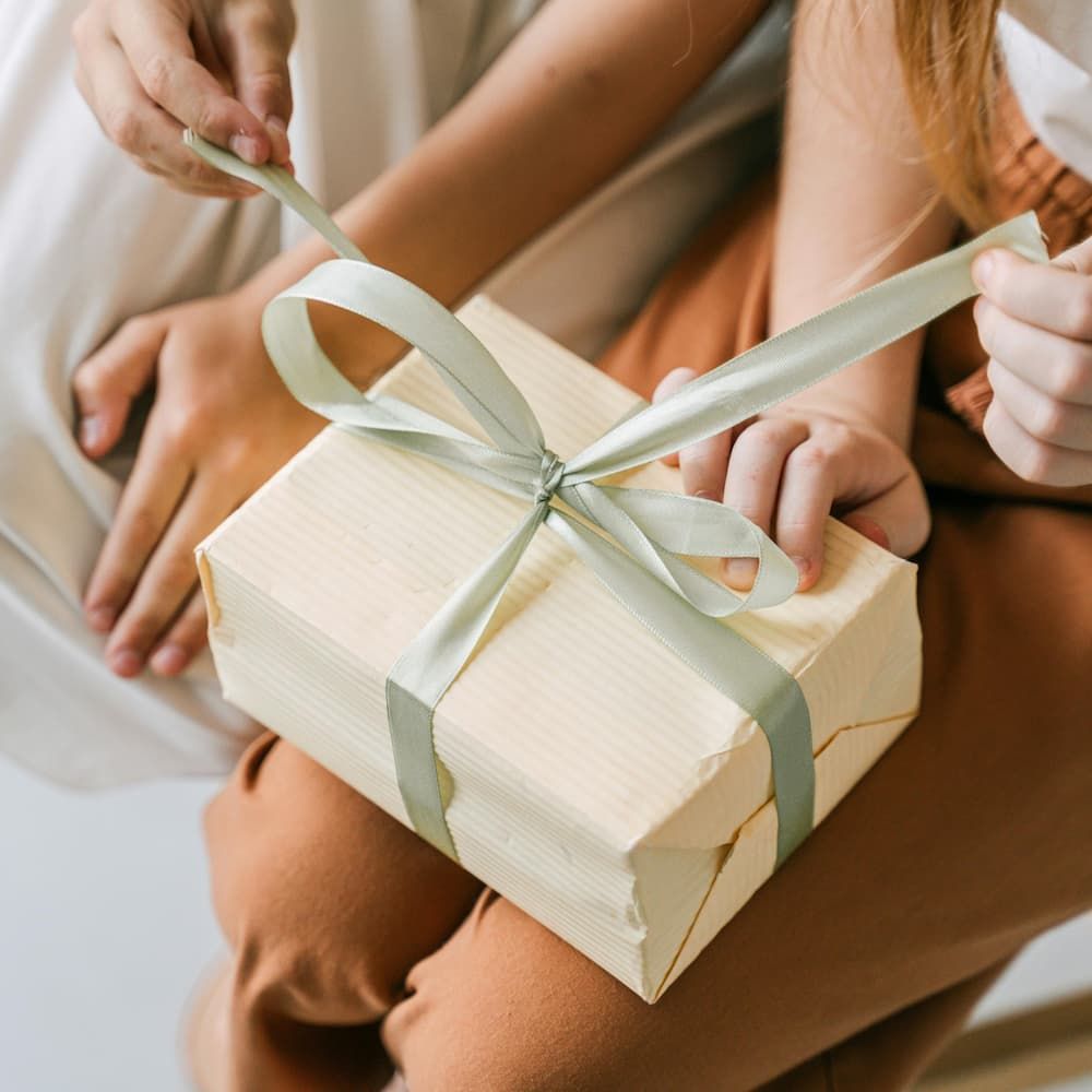 Gift Wrapping Service