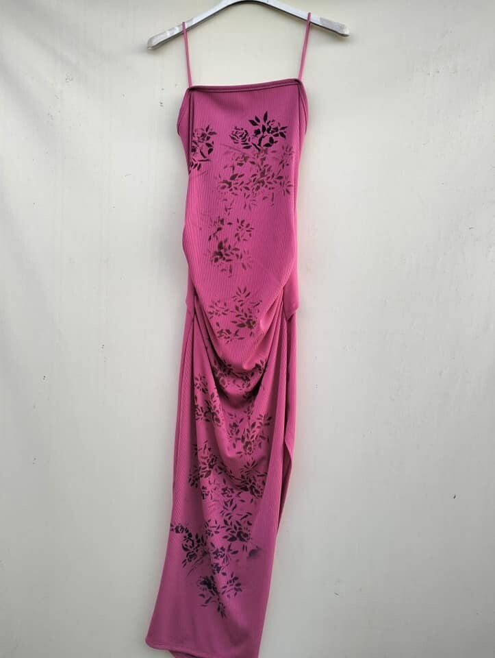 Vestido talla S, elástico, canale, rosa, flores.