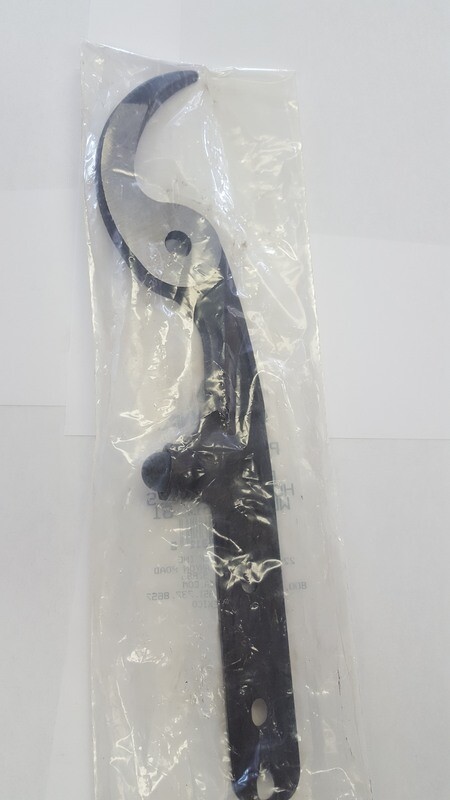 Corona Replacement Hook For Models WL 6431/61/81