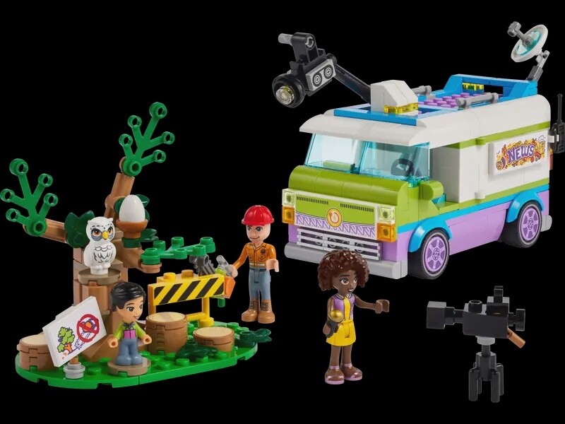 41749 NEWSROOM VAN LEGO