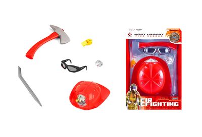IDT016938 FIRE FIGHTING DRESSUP W/GRIP PLAYSET 6 PCE
