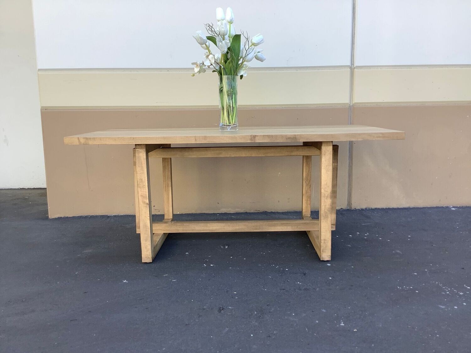 Melissa Dining Table