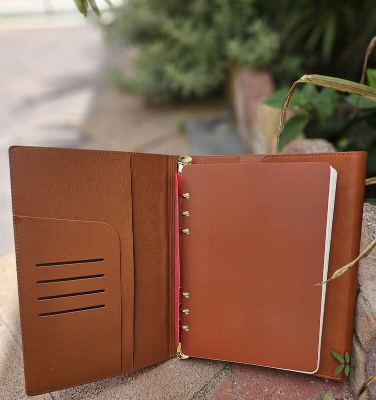 Luxury Ringbinder Journal w/ Pen - Tan