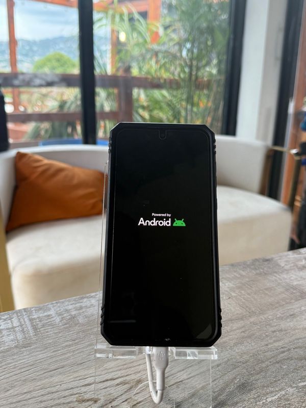 ClearView Phone Stand