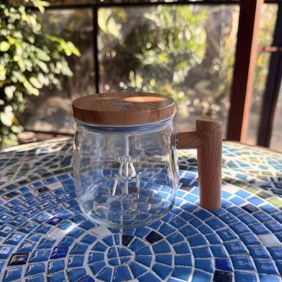 Self Stirring Mug