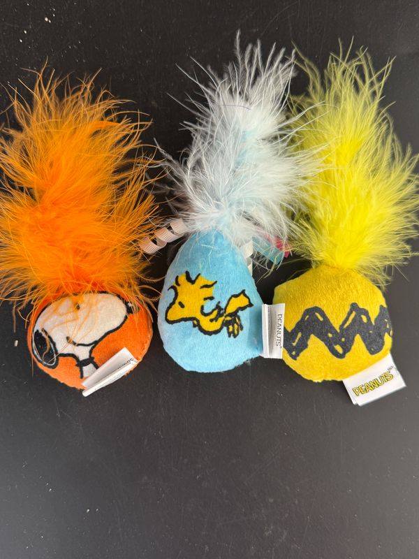 Peanuts Cat Toy Collection