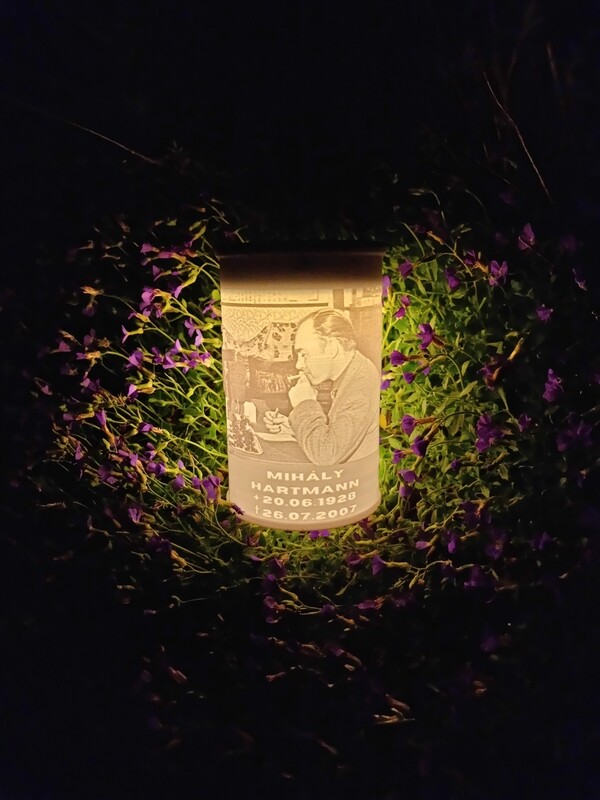 3D Solar Grablicht LED personalisiert - Andenken - Allerheiligen