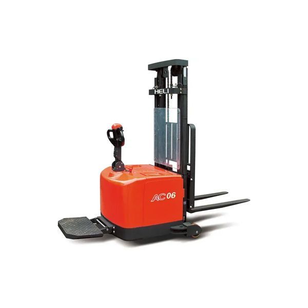 Apilador Eléctrico Contrabalanceado Operador a Bordo Eléctrico Litio (0.6 Ton)