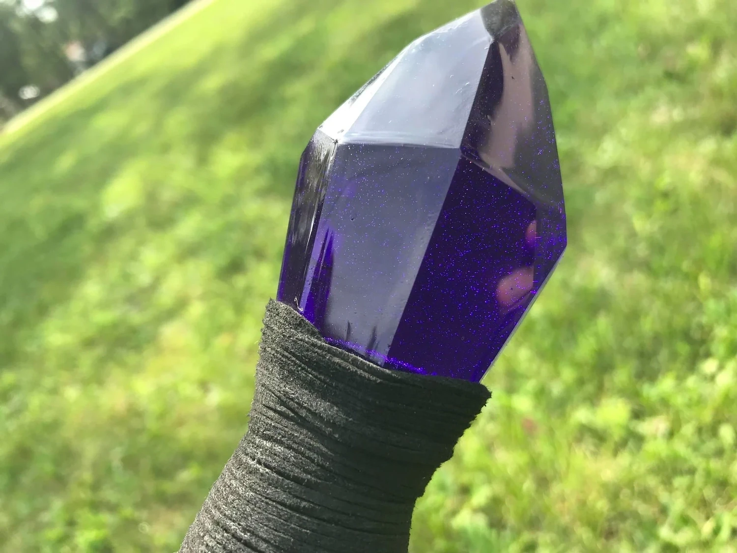 Amethyst Color Wizard Staff of Gravitation
