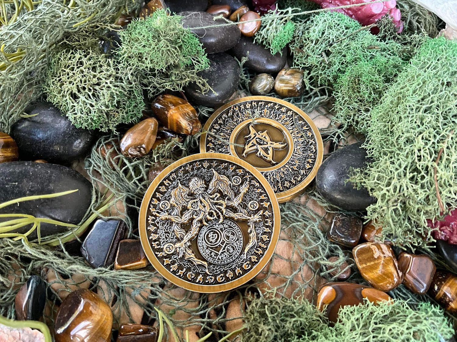 Cthulhu Coin with Great Dreamer and Elder Sign