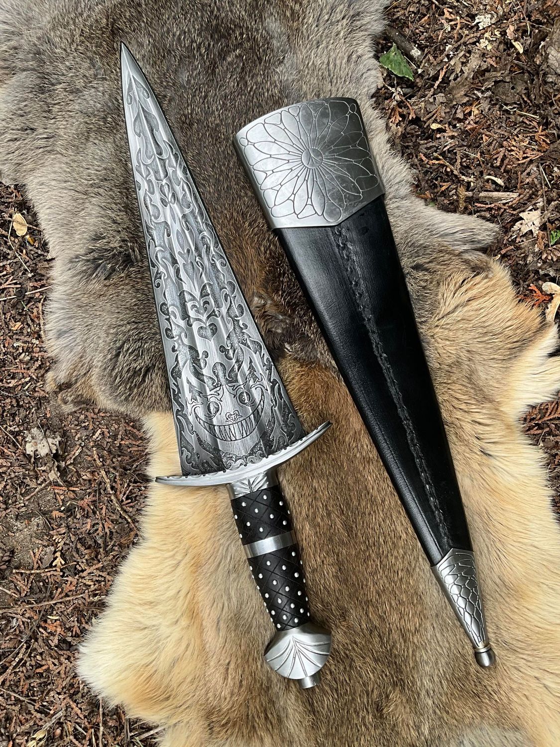 Cheshire Cat Cinquedea