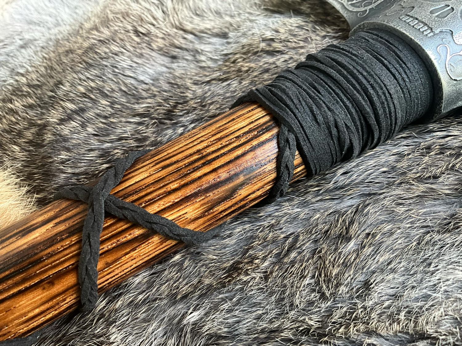 Withered Skull War Hammer