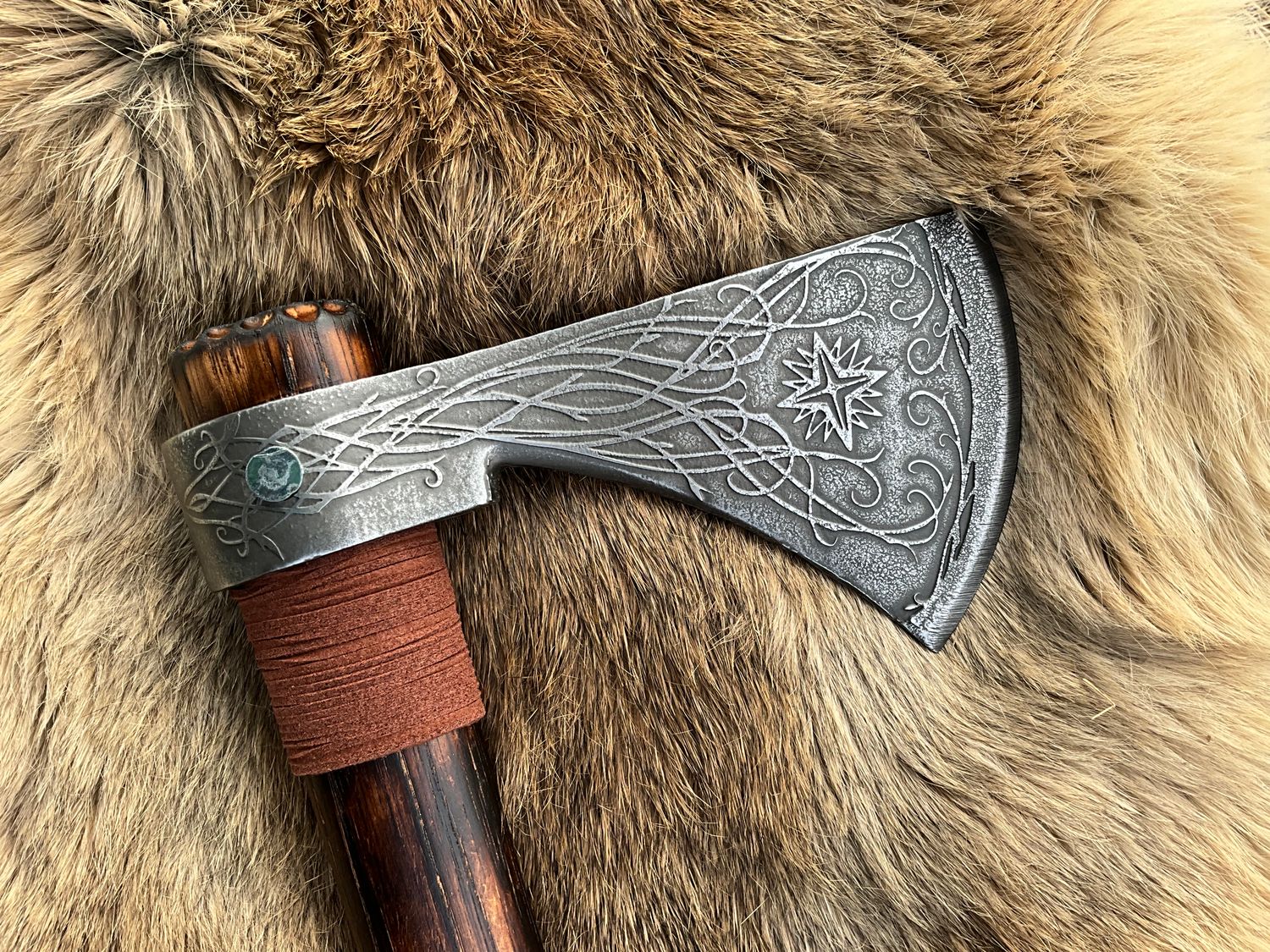 Elven Star Tomahawk