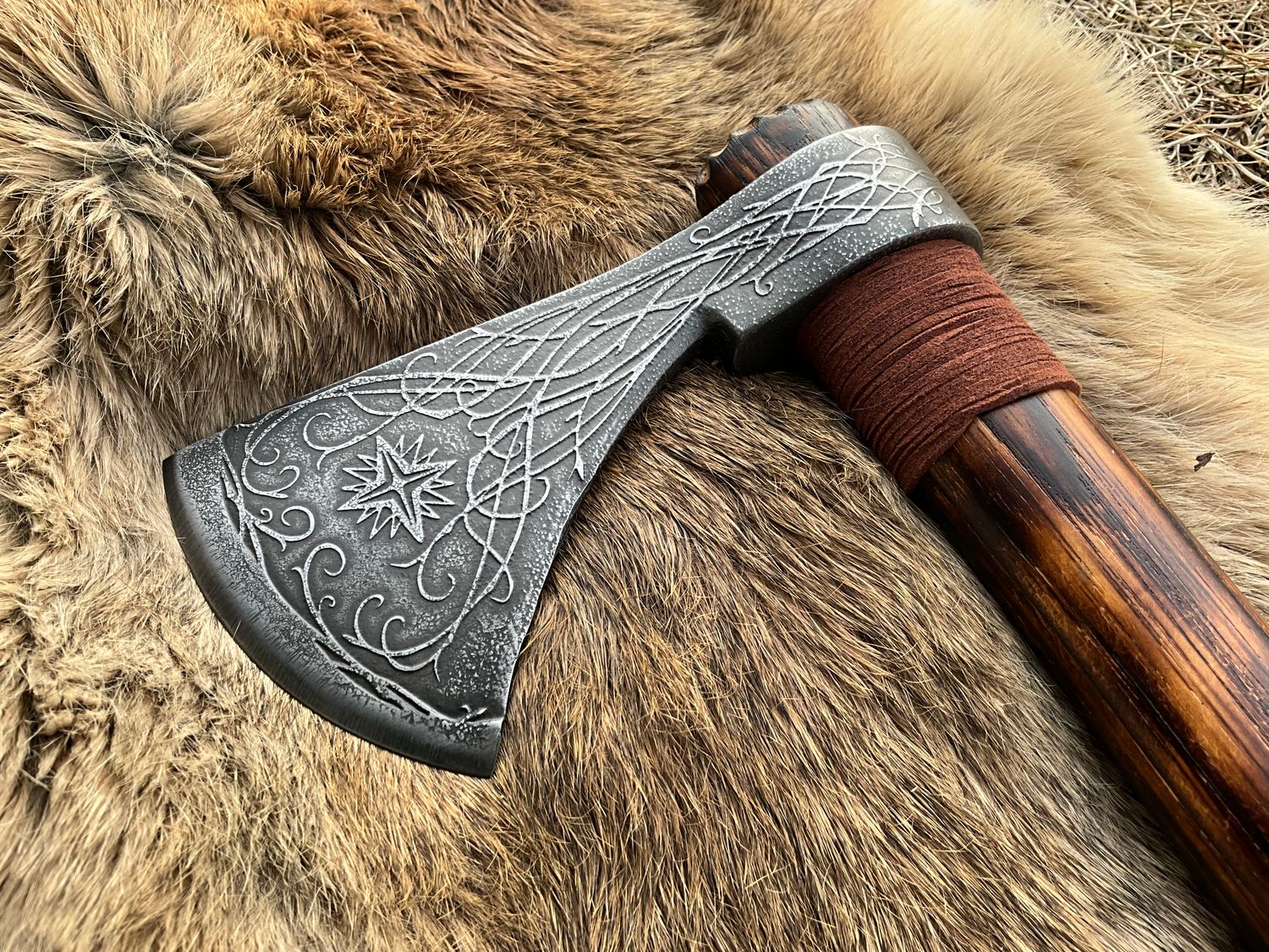 Elven Star Tomahawk