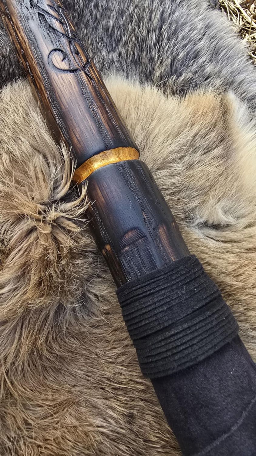 Nature Vine Quarter Staff