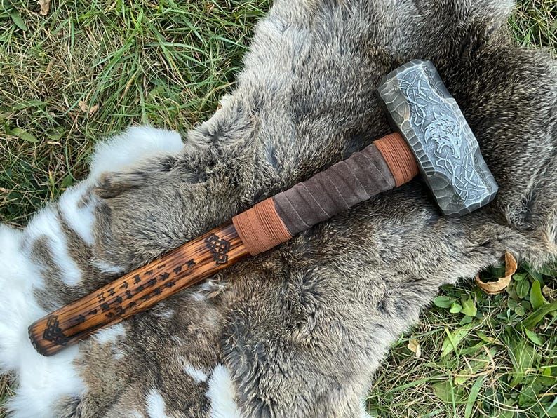 Fenrir Viking Hammer