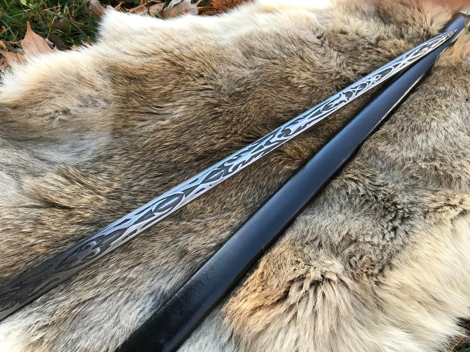 Briar Engraved Cavalier Rapier