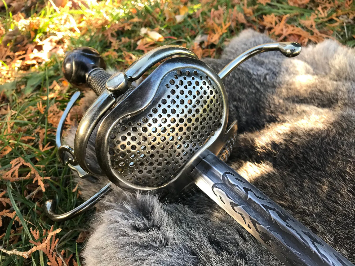 Briar Engraved Cavalier Rapier