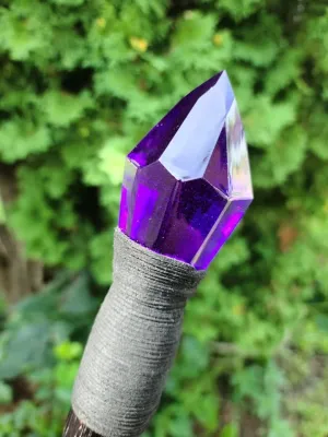 Amethyst Color Wizard Staff of Gravitation