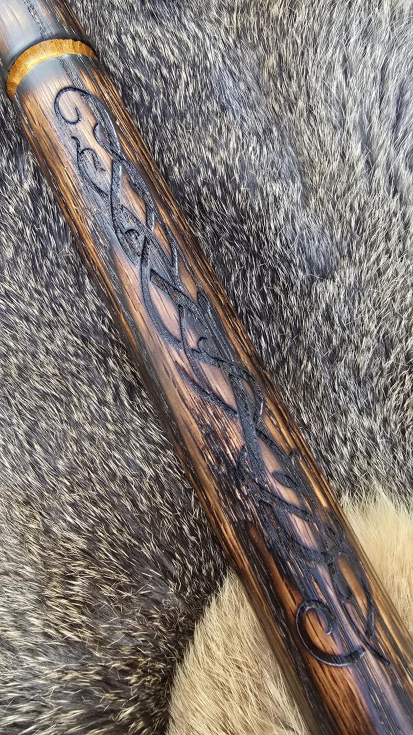 Nature Vine Quarter Staff