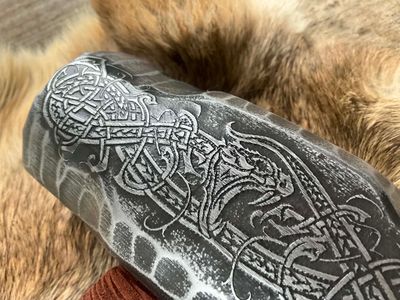 Engraved Jörmungandr Viking Hammer