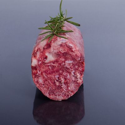Geflügel Complete mit Gemüse und Kräutern im Kilodarm