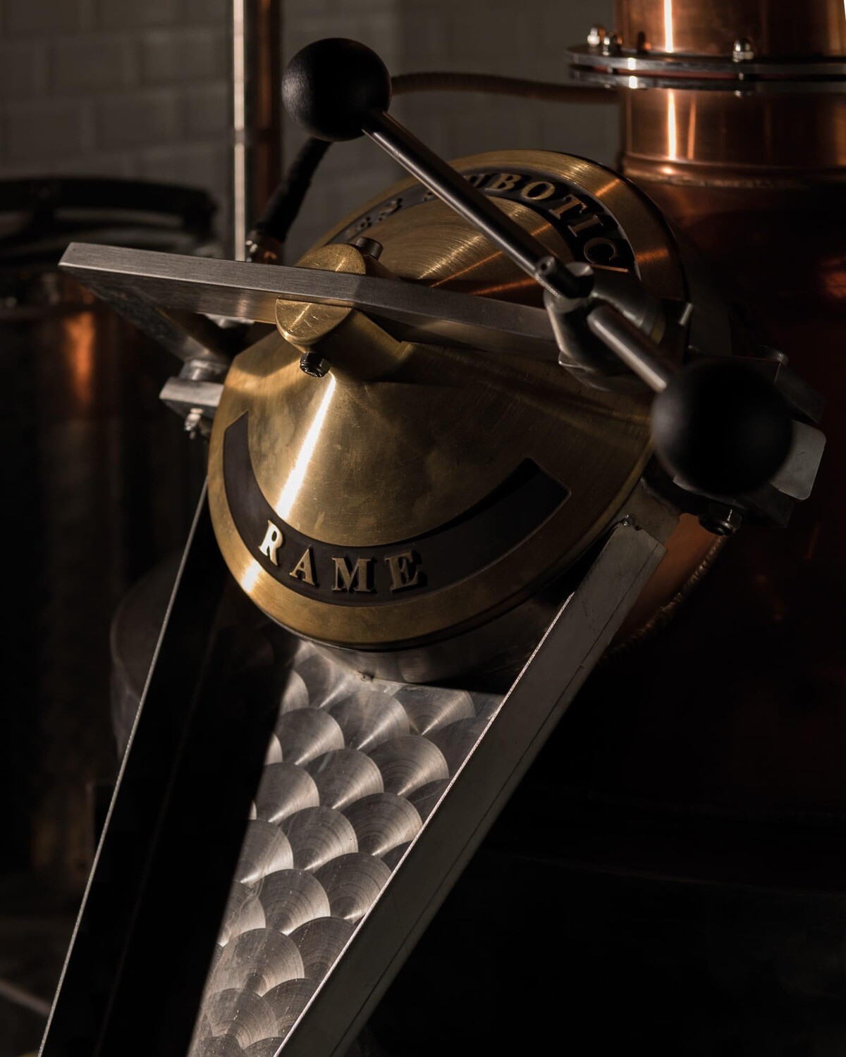 ITALIAN DRY GIN Rame Distillery