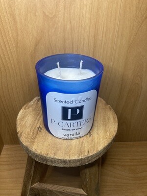 Vanilla scented candle