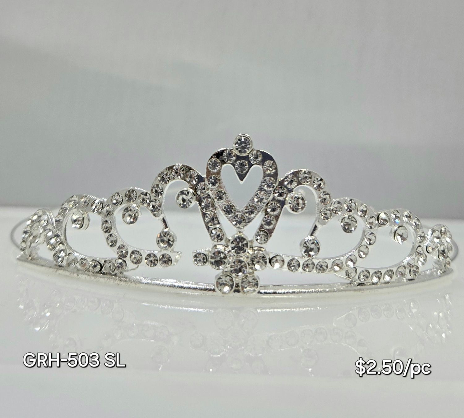 TIARA-3.00  - HAT