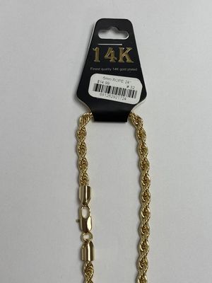 C402-24  (32) - JEWELRY