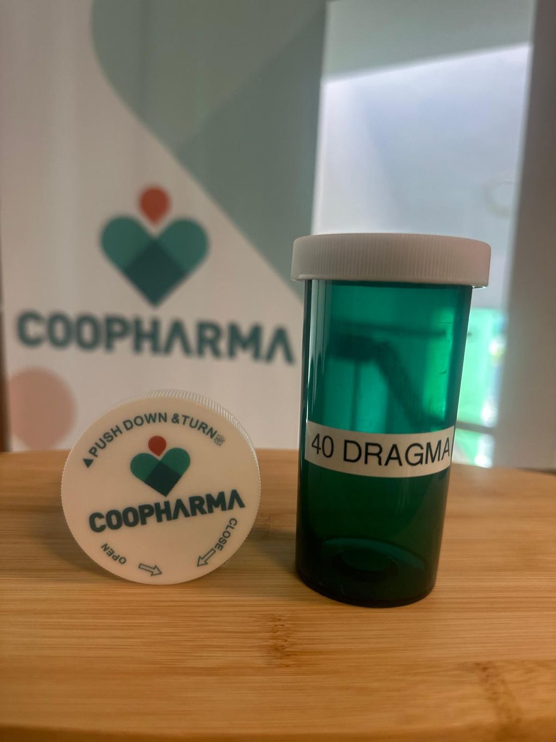 Vial - 40 dram (160ML) / Box of 180ea