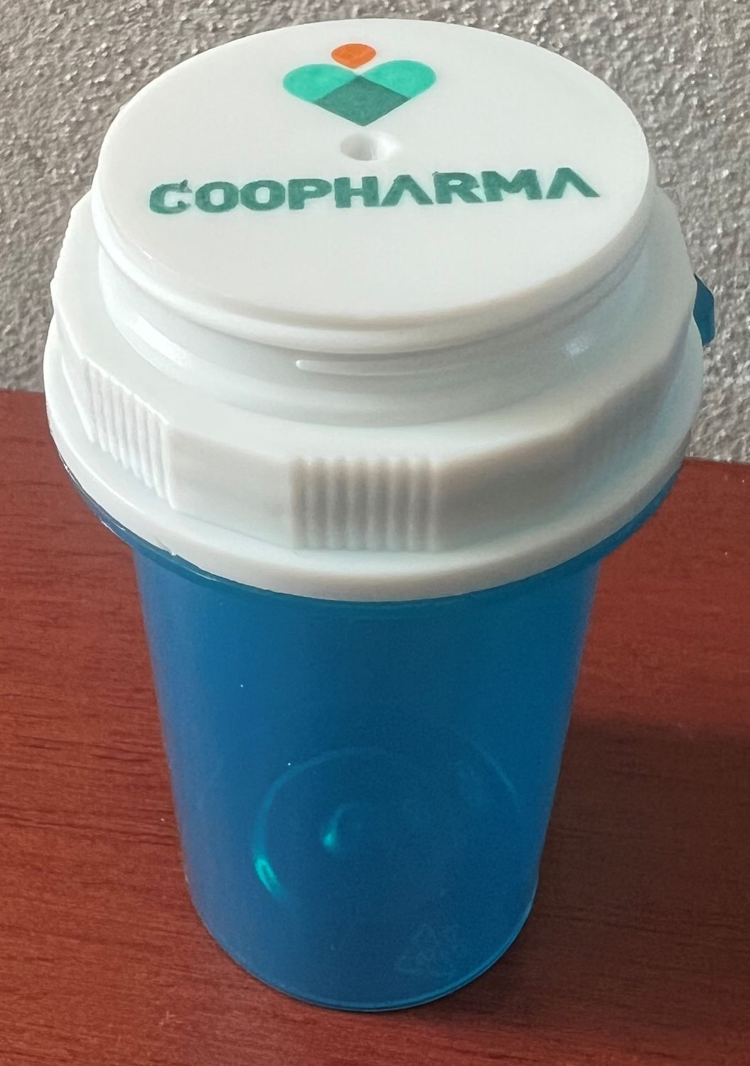 *Liquidación* Frascos azúl 16DR para ROBOT  Caja de 175ea (medicamentos en pastillas)