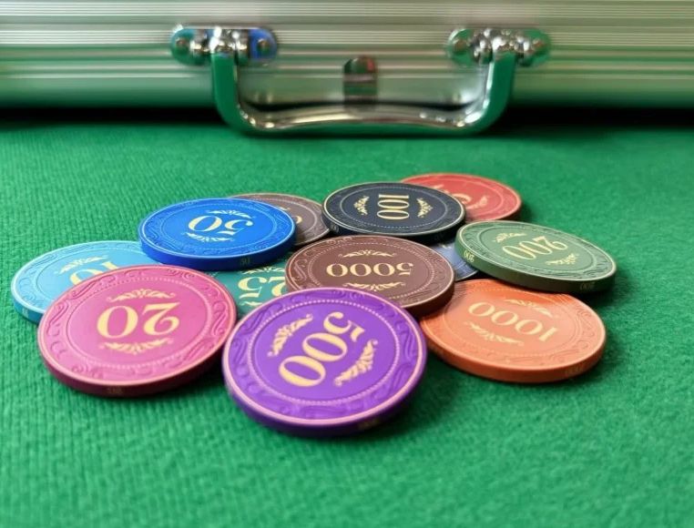 Malette de jetons poker haut de gamme