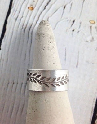 Hill Tribe Silver Band with Stamped Vine
