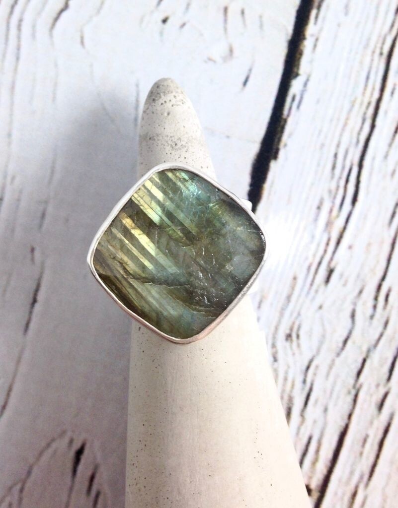 Handmade Faceted labradorite cushion cut on wide sterling band - size 7