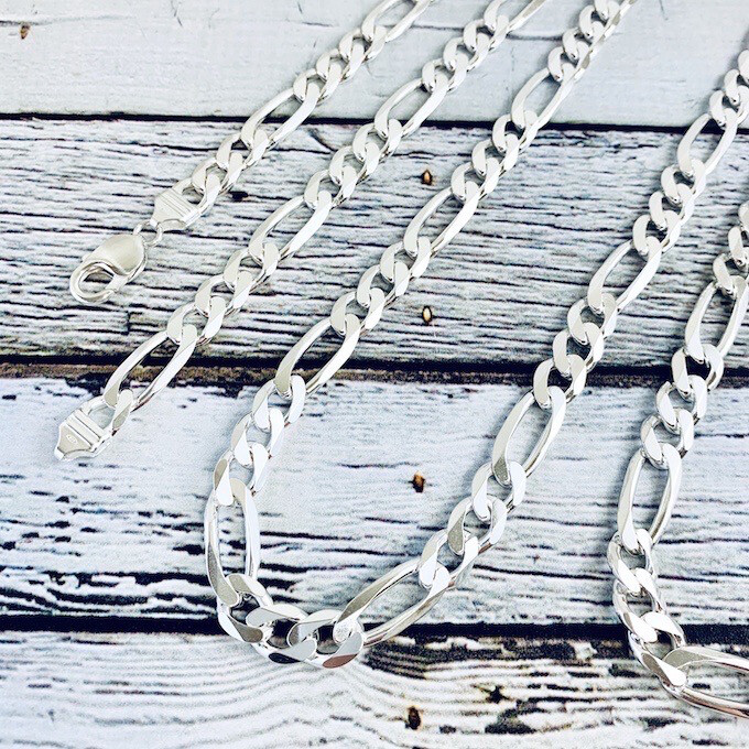 Sterling Silver Mid-Heavy Figaro 250 (9mm) Chain
